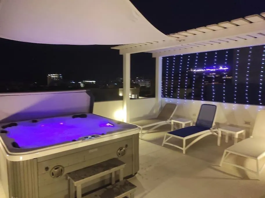 Apartment The Penthouse Suite @ Court Twenty-Five Sliema